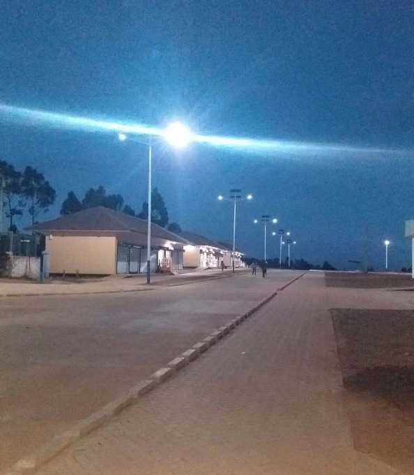 滨湖区非洲科特迪瓦太阳能路灯工程